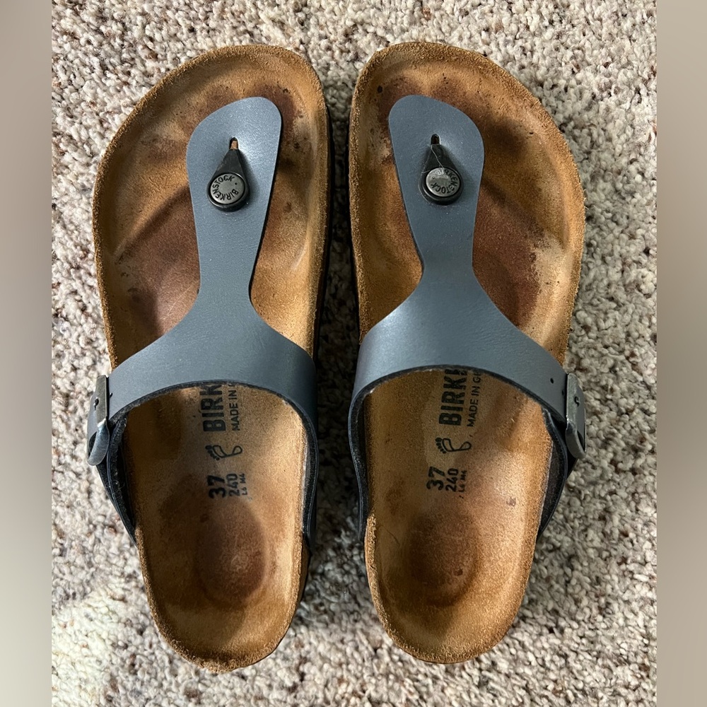 Birkenstock Gizeh Size 37